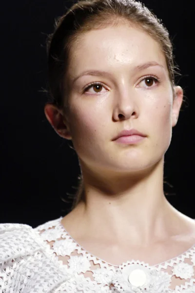 Look 13